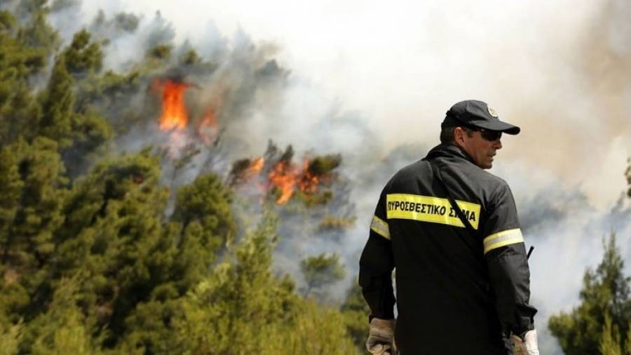 Πολύ υψηλός κίνδυνος πυρκαγιάς την Κυριακή