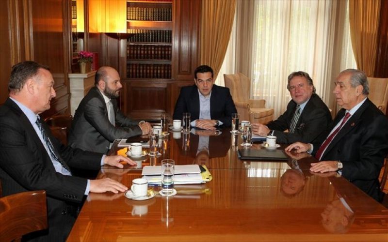 Τσίπρας: Να βρούμε λύσεις για τους πιο αδύναμους