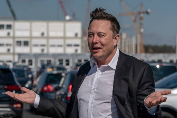 Δίκη Μασκ: Δεν υπαγόρευσα όρους στη συμφωνία συγχώνευσης Tesla-SolarCity