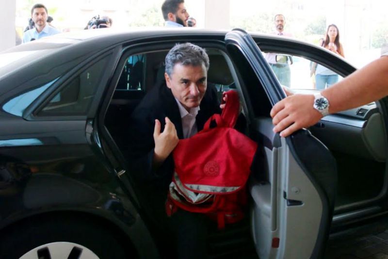 Τα «αγκάθια» στη διαπραγμάτευση για τα «κόκκινα» επιχειρηματικά δάνεια