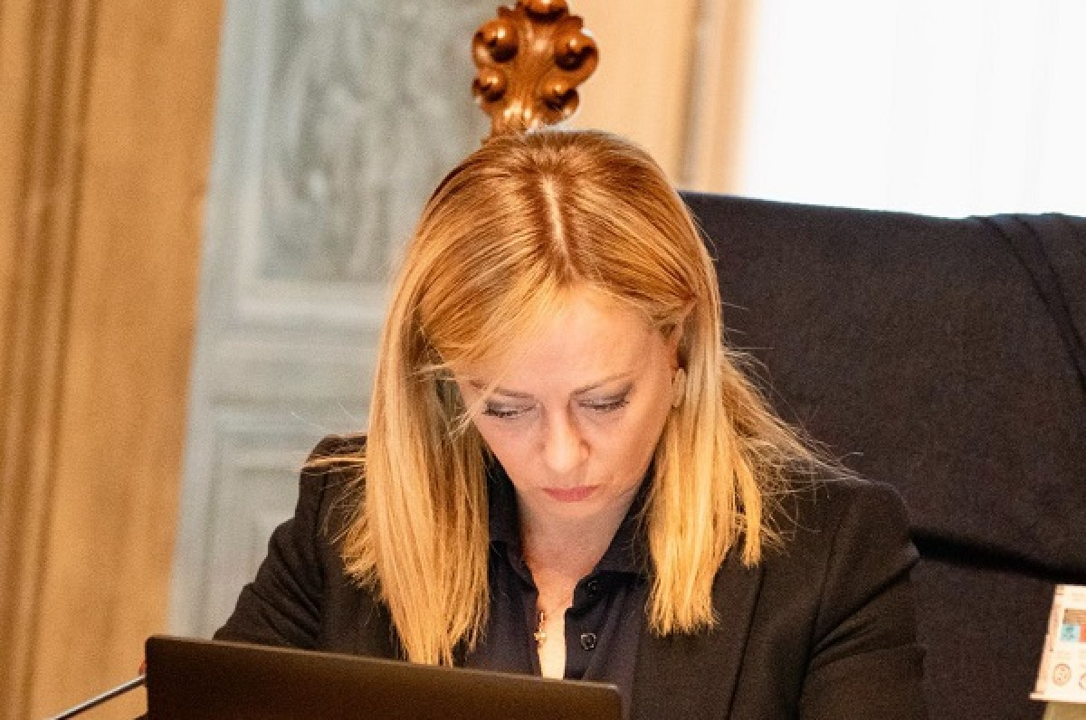 Μελόνι: Χρειάζεται περισσότερη Ευρώπη στο μέτωπο του Νότου