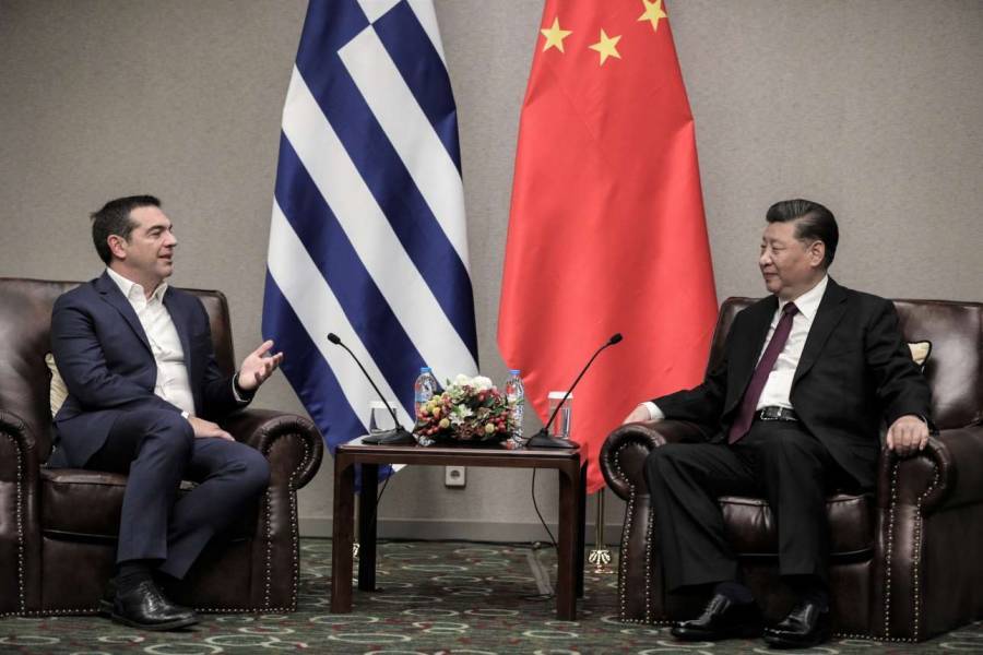 Και με τον Μοράλες και με τους Ευρωσοσιαλιστές και με τους Κινέζους Κομμουνιστές…