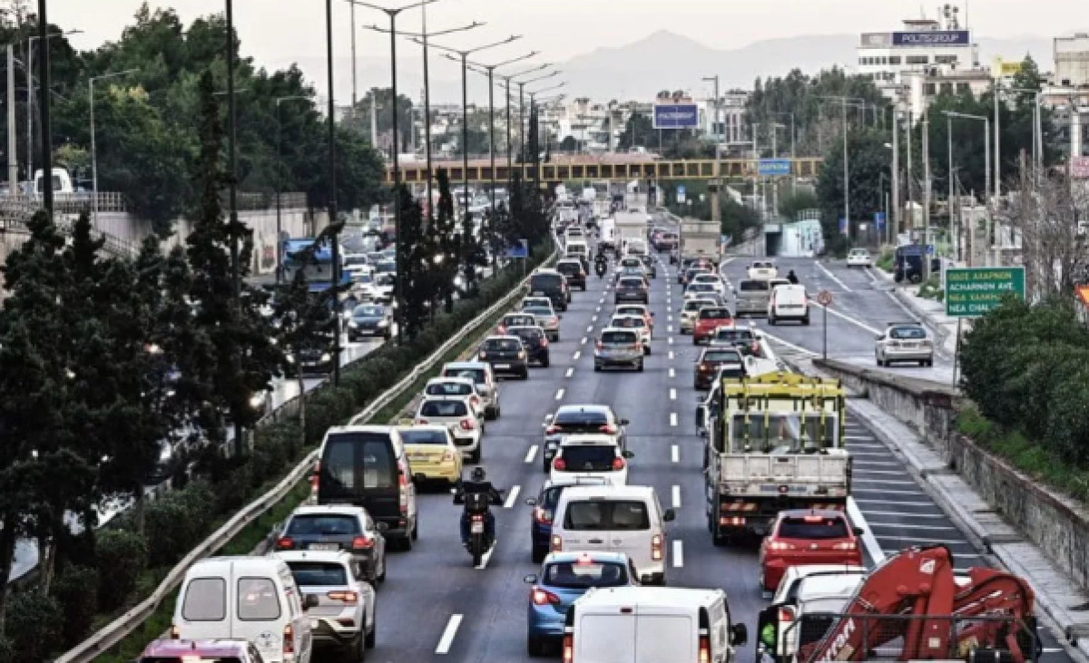 Αλλαγές στα τέλη κυκλοφορίας: Ευνοημένα τα ηλεκτρικά-Ποιοι θα πληρώνουν περισσότερα