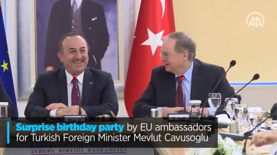 Οι πρεσβευτές της ΕΕ στην Αγκυρα διασκέδασαν πολύ τον Τούρκο ΥΠΕΞ... (video)