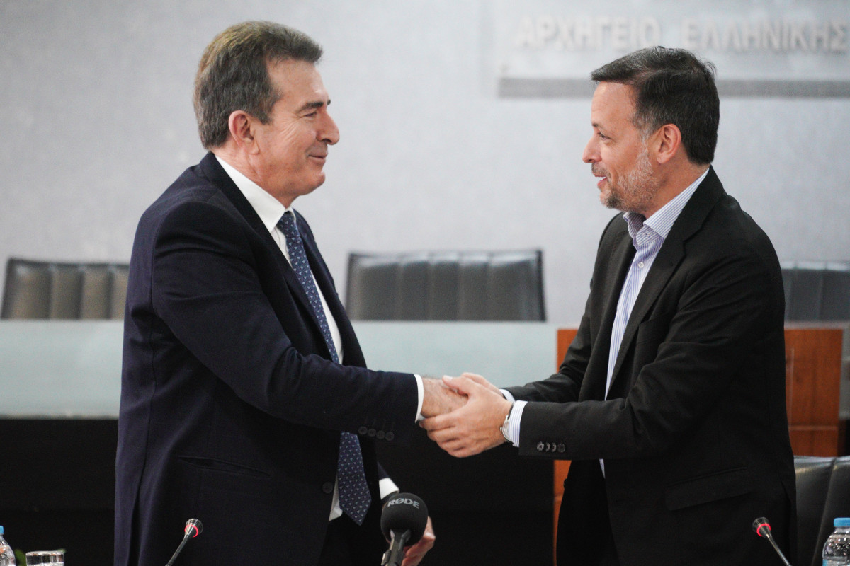 Δούκας- Χρυσοχοΐδης σε... ανοιχτή γραμμή για την ασφάλεια της Αθήνας
