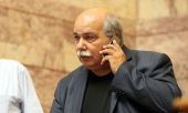 Βούτσης: Δεν έχουμε υποσχεθεί τηλεοπτική άδεια σε Τούρκο ή Έλληνα