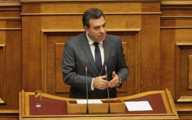 Κόνσολας: Η επένδυση στον τουρισμό δεν γίνεται με ακραία υπερφορολόγηση