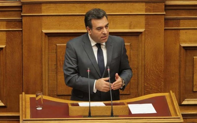 Κόνσολας: Η επένδυση στον τουρισμό δεν γίνεται με ακραία υπερφορολόγηση