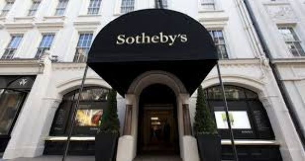 Συρρίκνωση ζημιών ανακοίνωσε η Sotheby&#039;s
