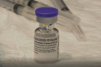 Κορονοϊός: Νέο επικαιροποιημένο εμβόλιο τον Σεπτέμβριο στις ΗΠΑ
