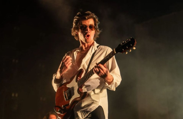 «Έσκισαν» οι Arctic Monkeys στο Release Athens