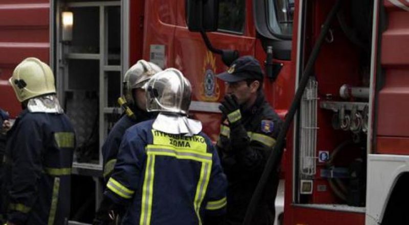 Έκρηξη μηχανισμού στο βιβλιοπωλείο του Άδωνη Γεωργιάδη στην Κηφισιά