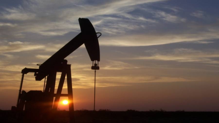 Πετρέλαιο: Σημάδια αντίδρασης για το αμερικανικό αργό-Συνεχίζει πτωτικά το μπρεντ