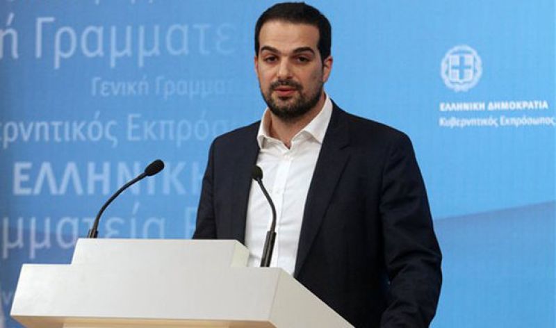 Αναβάλλεται η ενημέρωση των πολιτικών συντακτών