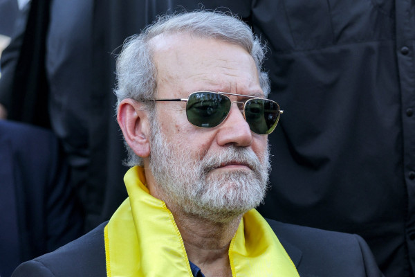 Λαριτζανί σε Τραμπ: Ο πόλεμος δεν κερδίζεται με tweets - Απειλές για ολικό μπλακάουτ στην περιοχή