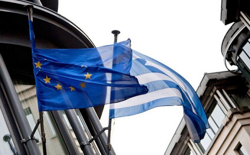 FAZ: Το νωρίτερο στις αρχές Δεκεμβρίου η πρώτη αξιολόγηση