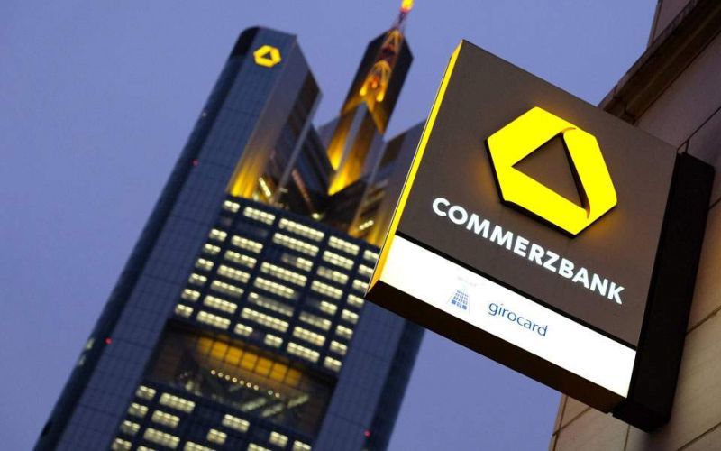 Commerzbank: Μεγαλύτερα των εκτιμήσεων τα κέρδη, παρά τη συρρίκνωση