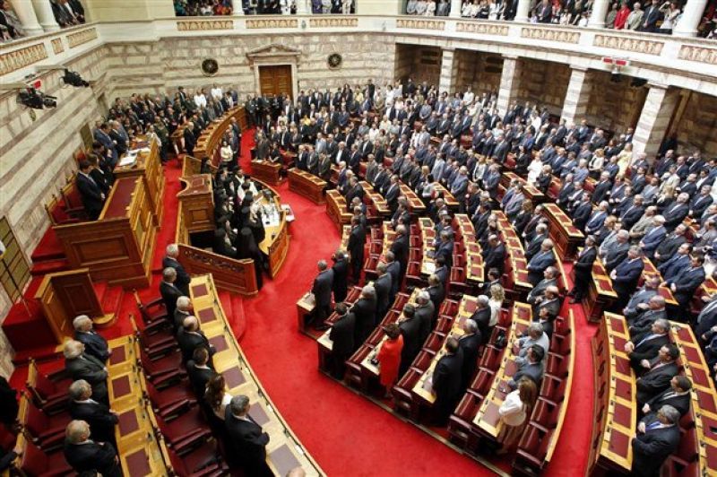 Μικρό κυβερνητικό σχήμα με 16 υπουργούς