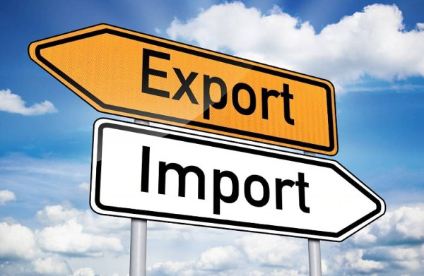 Τα αίτια της διψήφιας πτώσης στις εξαγωγές- Ποιοι κλάδοι «αντέχουν»
