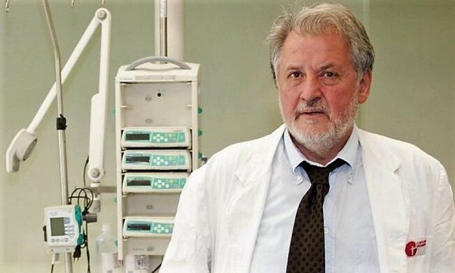 Καπραβέλος: Απαράδεκτη η χαλάρωση των μέτρων-Επαναφορά της καθολικής χρήσης μάσκας