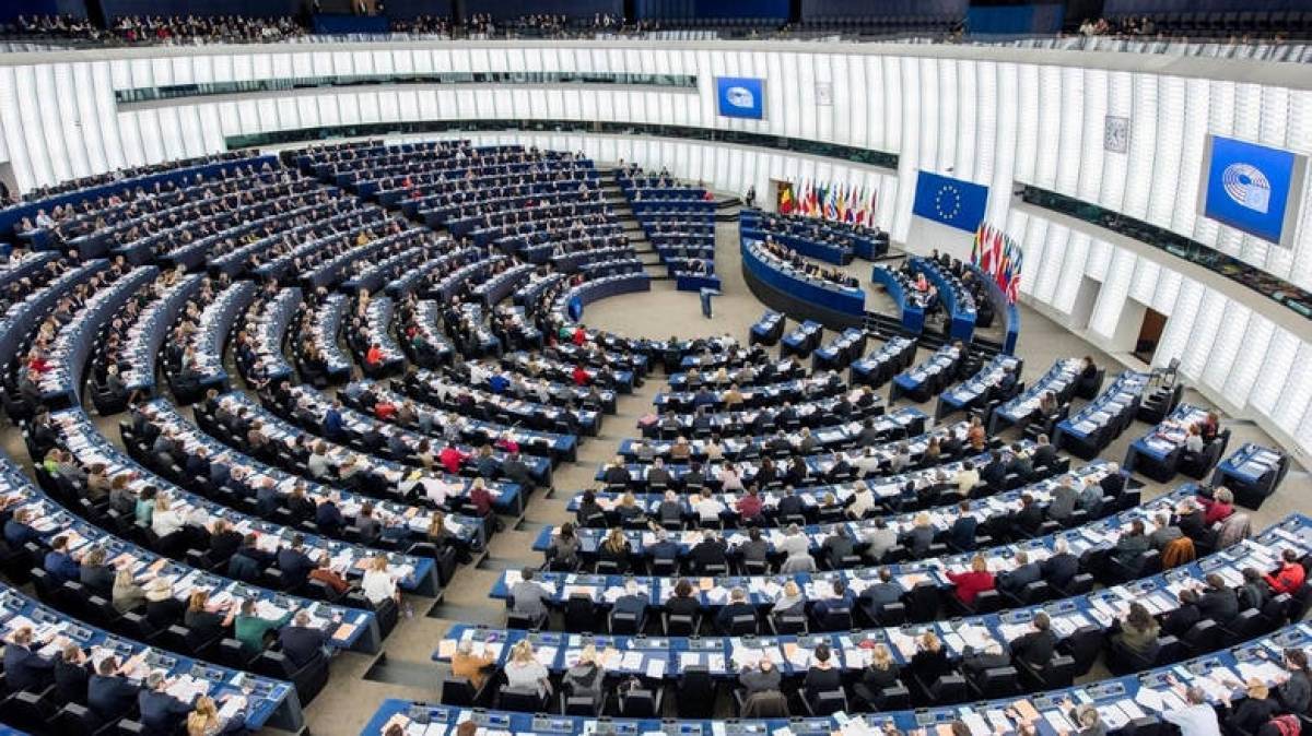 Ευρωβουλή: Συμπαιγνία ΜΚΟ-διακινητών στη Μεσόγειο καταγγέλλει η «Ταυτότητα και Δημοκρατία»!