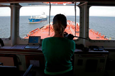 Γυναίκες και καριέρα στη θάλασσα: 15 δυσκολίες που αντιμετωπίζουν