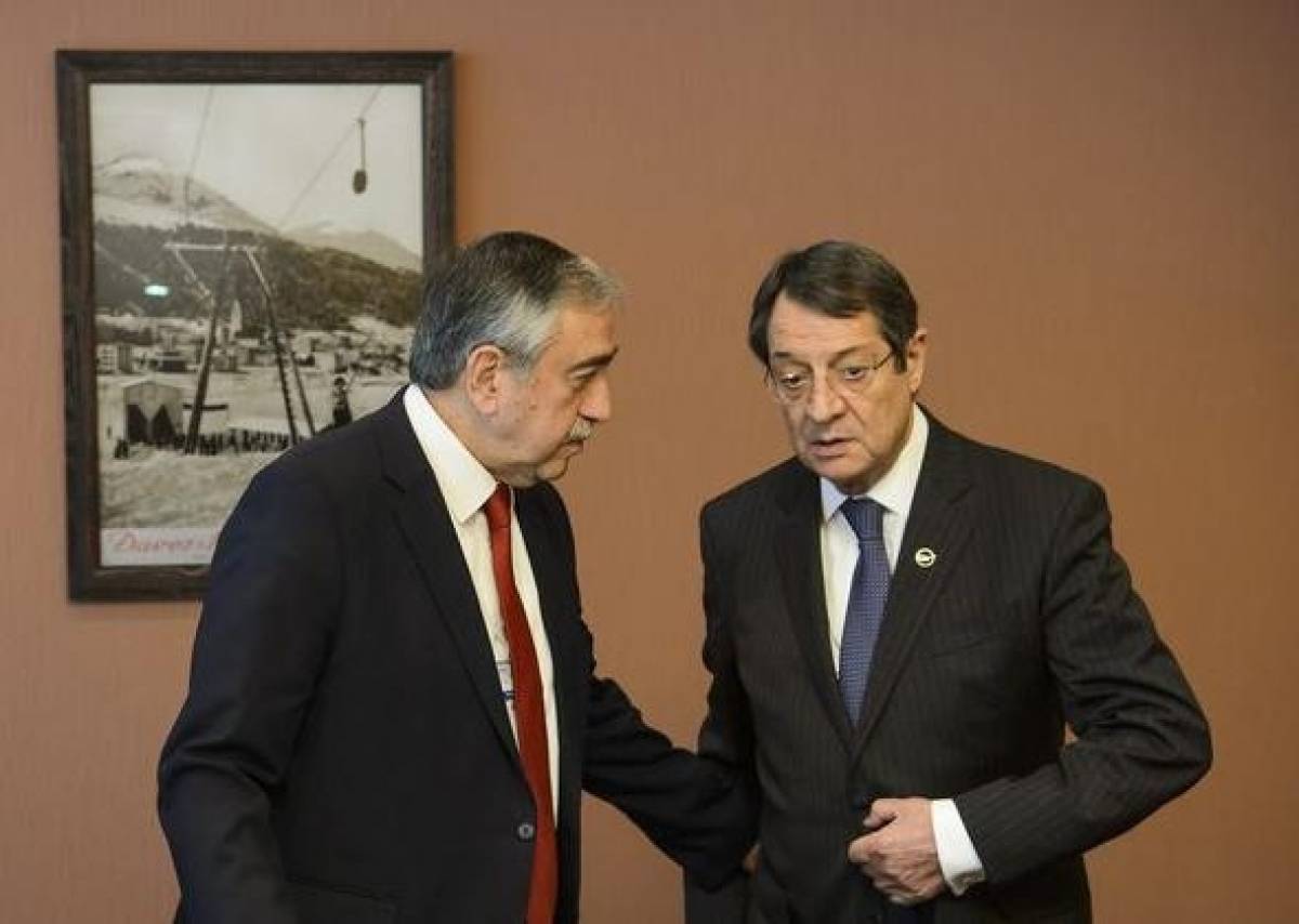 Αναστασιάδης - Ακιντζί: Ετοιμότητα για Τριμερή με ΓΓ ΟΗΕ