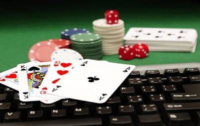 Δικογραφία σε βάρος διαχειριστή ιστότοπου για παράνομα στοιχήματα και πόκερ