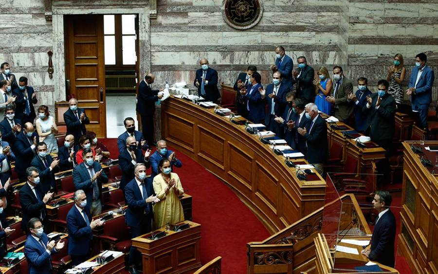 Από πού προέρχεται η πίεση για αλλαγή του εκλογικού νόμου