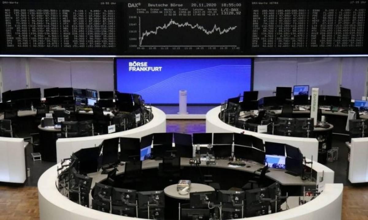 Υποχωρούν τα ευρωπαϊκά χρηματιστήρια - Εξαίρεση η Βρετανία λόγω εμβολίου