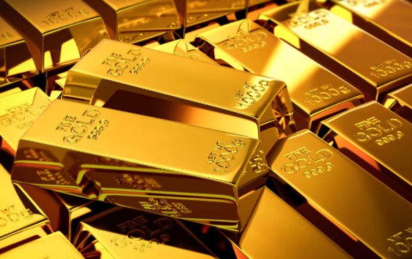 UBS για χρυσό: «Βλέπει» άνοδο ως 10% το 2024