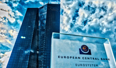 ΕΚΤ: Οι τράπεζες πρέπει να εστιάσουν περισσότερο στους κλιματικούς κινδύνους