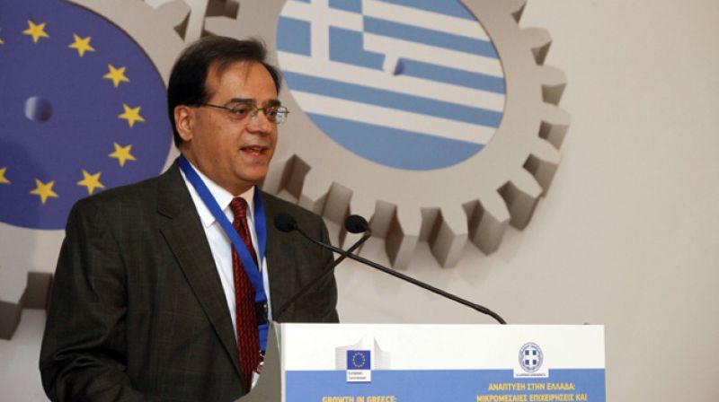 Χαρδούβελης: Είμαστε μόνοι μας - Στα όριά τους οι Έλληνες