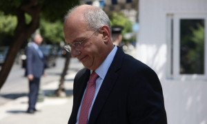 Συλλυπητήρια Οικονόμου για τον θάνατο δύο αστυνομικών