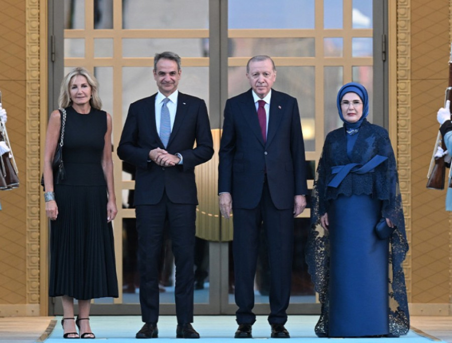 Ο Ερντογάν υποδέχθηκε τον Μητσοτάκη στη Σύνοδο του ΝΑΤΟ – Πραγματοποιήθηκε δείπνο στο Προεδρικό Μέγαρο