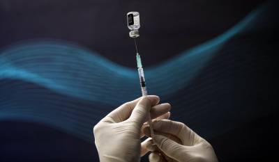 Κορονοϊός: Πότε θα χρειαστεί να κάνουμε τέταρτη δόση του εμβολίου