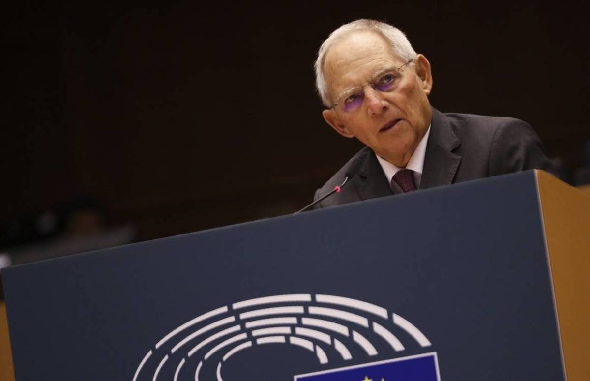 Σόιμπλε:Δεν είναι απόλυτο ότι όλα υποχωρούν μπροστά στην ανθρώπινη ζωή