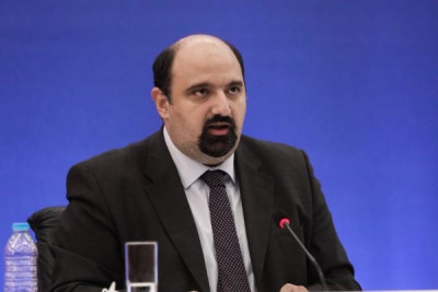Τριαντόπουλος: 5.000 οριστικές και 3.000 προσωρινές αιτήσεις για κρατική αρωγή