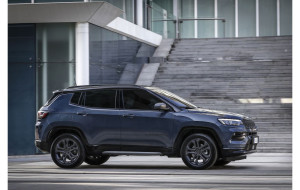 Jeep Compass 4xe: Εξηλεκτρισμένη Business Class
