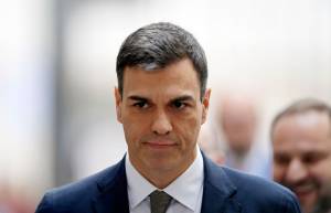 Στην Άγκυρα ο Σάντσεθ για να πουλήσει πολεμικά πλοία