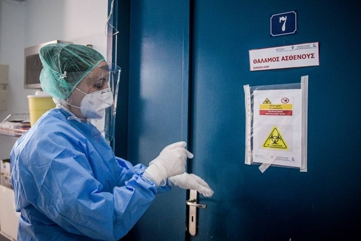 Ελλάδα, Κορονοϊός: Ξεπέρασαν τα 10.000 τα κρούσματα-Δύο νέοι θάνατοι