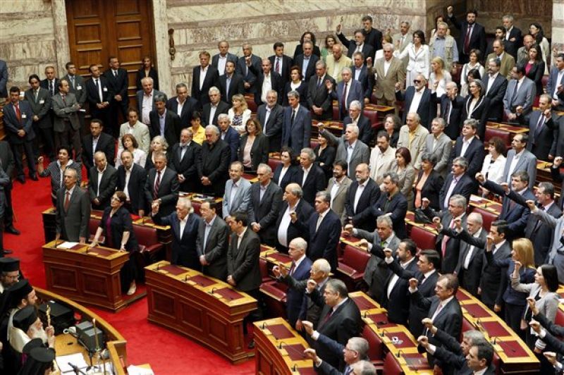 Ορκίστηκε η νέα Βουλή. Τα highlights της τελετής