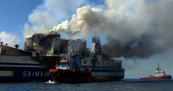 Euroferry Olympia: Πληροφορίες και για άλλους επιζώντες στο φλεγόμενο πλοίο