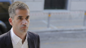 Θετικός στον κορονοϊό ο Κώστας Μπακογιάννης