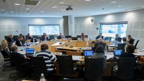 Συμβούλιο Ευρώπης:Αφήσατε στην τύχη τους τα παιδιά προσφύγων και μεταναστών!
