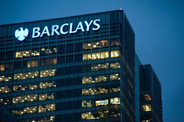 Barclays: Yπερδιπλασιάστηκαν τα κέρδη στο α' τρίμηνο