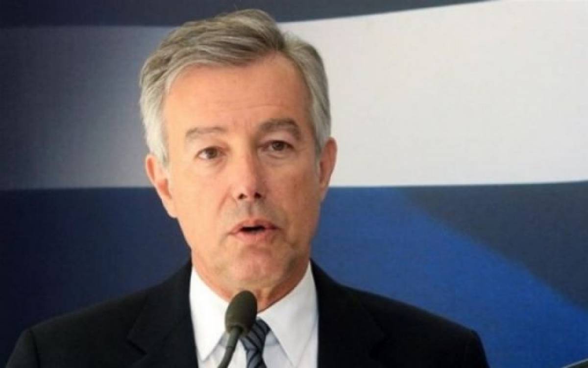 Ανδρεάδης: Ερώτημα στον Κικίλια για τη 2η δόση εμβολίου