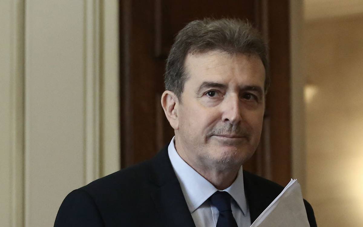 Χρυσοχοϊδης: Τέσσερις άξονες για την αντιμετώπιση των συνεπειών του καύσωνα