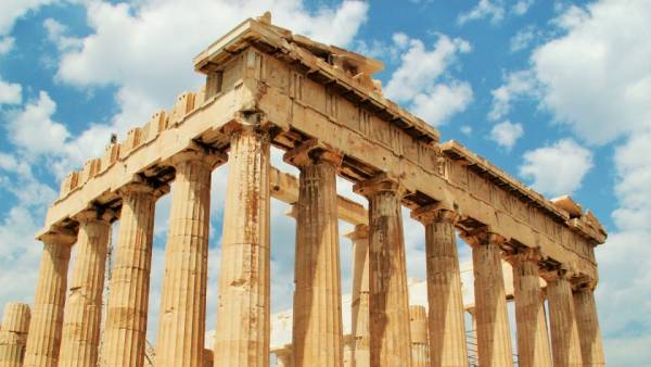 «Eλαττωματική» η ελληνική Δημοκρατία- Πτώση στην παγκόσμια λίστα Δημοκρατιών