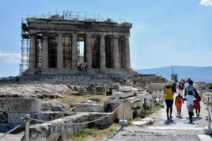 «Βούλιαξαν» οι ταξιδιωτικές εισπράξεις το Σεπτέμβριο και στο εννεάμηνο